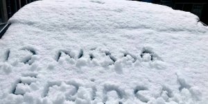 Erzincan'a nisanın ortasında kar sürprizi