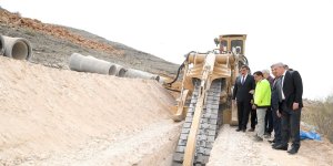 Başkan Gürkan, kanalizasyon batı kolektörü çalışmalarını inceledi