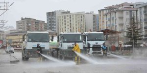 Tuşba Belediyesi'nden bahar temizliği