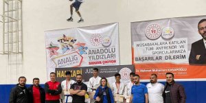 Hakkari'de judo grup müsabakaları başladı