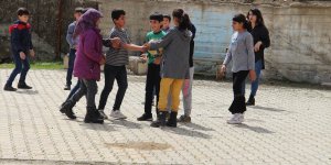 Hakkari'de yaşayan Irak uyruklu otizmli çocuk için özel sınıf açıldı