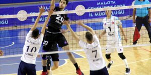 Genç Erkekler Türkiye Voleybol Şampiyonası Malatya'da sürüyor