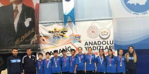Malatya Badminton takımında şampiyonluk sevinci