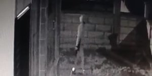 Iğdır'da 'silahlı hırsızlık girişimi' güvenlik kamerasına yansıdı