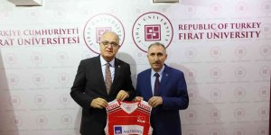 TVF Başkanı Üstündağ, rektör Göktaş ile bir araya geldi