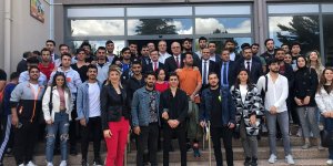 TVF Başkanı Üstündağ, Malatya'da öğrencilerle buluştu