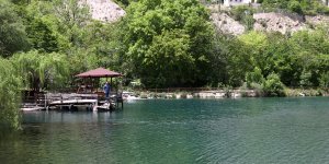 "Sakin Şehir"in Yedigöller'i kent stresinden uzaklaşmak isteyenleri konuk ediyor