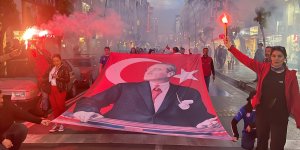 Elazığ ve Şırnak'ta 'Fener Alayı ve Gençlik Yürüyüşü' gerçekleştirildi