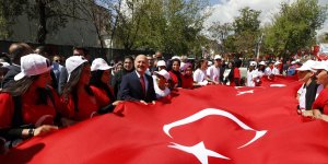 Ağrı'da, 19 Mayıs Atatürk'ü Anma, Gençlik ve Spor Bayramı coşkuyla kutlandı