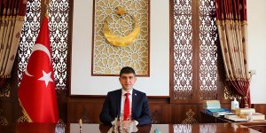 Gürpınar Kaymakamı Fatih Kayabaşı'ndan 19 Mayıs Atatürk'ü Anma, Gençlik ve Spor Bayramı mesajı