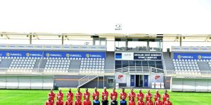 Bülent Güllü, UEFA A Lisans Kursu'na katıldı