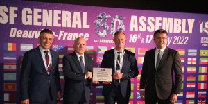 Fransa'da ISF Wınter Games 2023'ün bayrağı devralındı