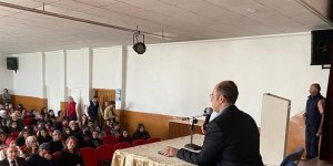 Kaymakam Türkmen 'Kariyer Günleri'nde öğrencilerle buluştu