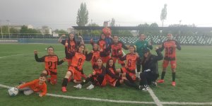 Ağrı ASP Kadın Futbol Takımı, 2. Lig play-offlarına yükseldi