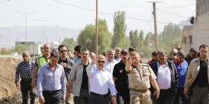 Ağrı Valisi Varol selden zarar gören köylerde incelemelerde bulundu