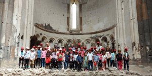 Sarıkamışlı öğrenciler kentin tarihi mekanlarını gezdi