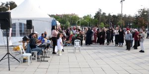 Erzurum'da SMA hastası bebek için mini konser ve kermes düzenlendi