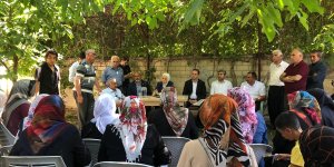 AK Parti MKYK üyesi Çalık, Malatya'da tapu sorunu çözülen vatandaşlarla bir araya geldi