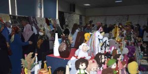 Bitlis'te yıl sonu sergisi