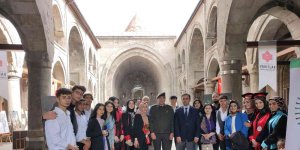 Erzurum'da öğrencilerin sergisi büyük ilgi gördü