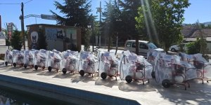 Baskil'de 45 yetiştiriciye süt sağım makinası dağıtıldı