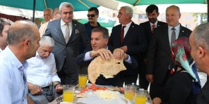 Türkiye Değişim Partisi Genel Başkanı Sarıgül Iğdır'da esnafı ziyaret etti