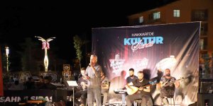 Hakkari'de 'Sahne Sırası Sende' etkinliği renkli görüntüler oluşturdu