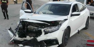 İki otomobilin çarpıştığı kazada can pazarı