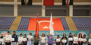 Türkiye Gençler ve 23 Yaş Altı Halter Şampiyonası'nın açılış seremonisi yapıldı