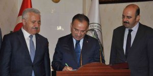 Bakan Bozdağ Kars'ta