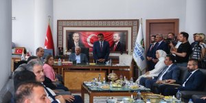 Binali Yıldırım'dan hizmetlere övgü