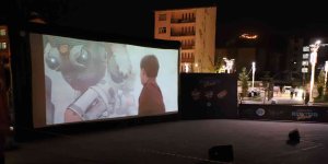 Hakkari Belediyesinden "Açık Hava Sinema" etkinliği