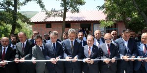 Milli Eğitim Bakanı Özer, Bitlis'te 'Köy Yaşam Merkezi'nin açılışında konuştu: