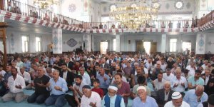 Muradiye'de 15 Temmuz şehirleri için mevlit okutuldu