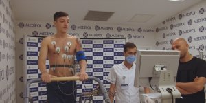 Mesut Özil, sağlık kontrolünden geçirildi