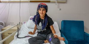 Beyninde damar yumağı oluşan çocuk, 20 saatlik ameliyatla hayata tutundu