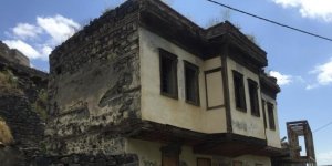 Tevfik Paşa Konağı yıkılıyor