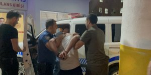 Erzincan'da kavgaya müdahale eden polis memuru bacağından bıçaklandı