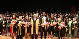 Tıbbiyelilerin mezuniyet coşkusu