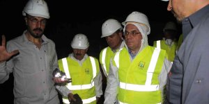 Bakan yardımcıları Hakkari'deki maden alanlarında incelemelerde bulundu