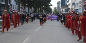 Tatvan'da 'Doğu Anadolu Fuarı Kültür ve Sanat Festivali' başladı