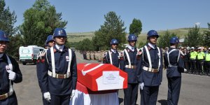 Kazada hayatını kaybeden astsubayın cenazesi memleketine gönderildi