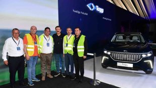 ETSO Başkanı Arslan TOGG'u inceledi