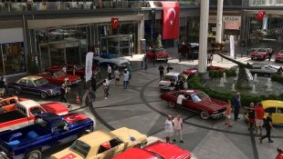 İstMarina'da 100'üncü yıla özel Zafer Korteji