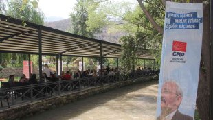 CHP Kadın Kolları Genel Başkanı Nazlıaka Erzincanlılarla buluştu