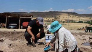 Tunceli Valisi Özkan, kentteki kurtarma kazısı çalışmalarını yerinde inceledi