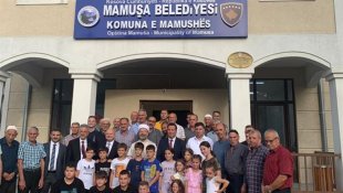 Diyanet İşleri Başkanı Erbaş, Kosova'daki tek Türk belediyesini ziyaret etti