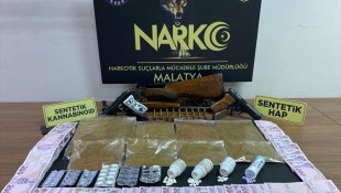 Malatya'da uyuşturucu operasyonunda yakalanan 3 şüpheli tutuklandı