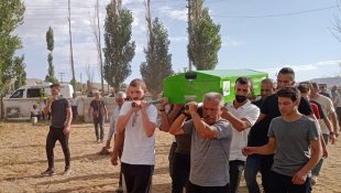 İHA Van Bölge Müdürü Akyüz'ün acı günü