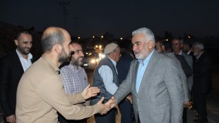 HÜDA PAR Genel Başkanı Yapıcıoğlu Ağrı'da halkla bir araya geldi